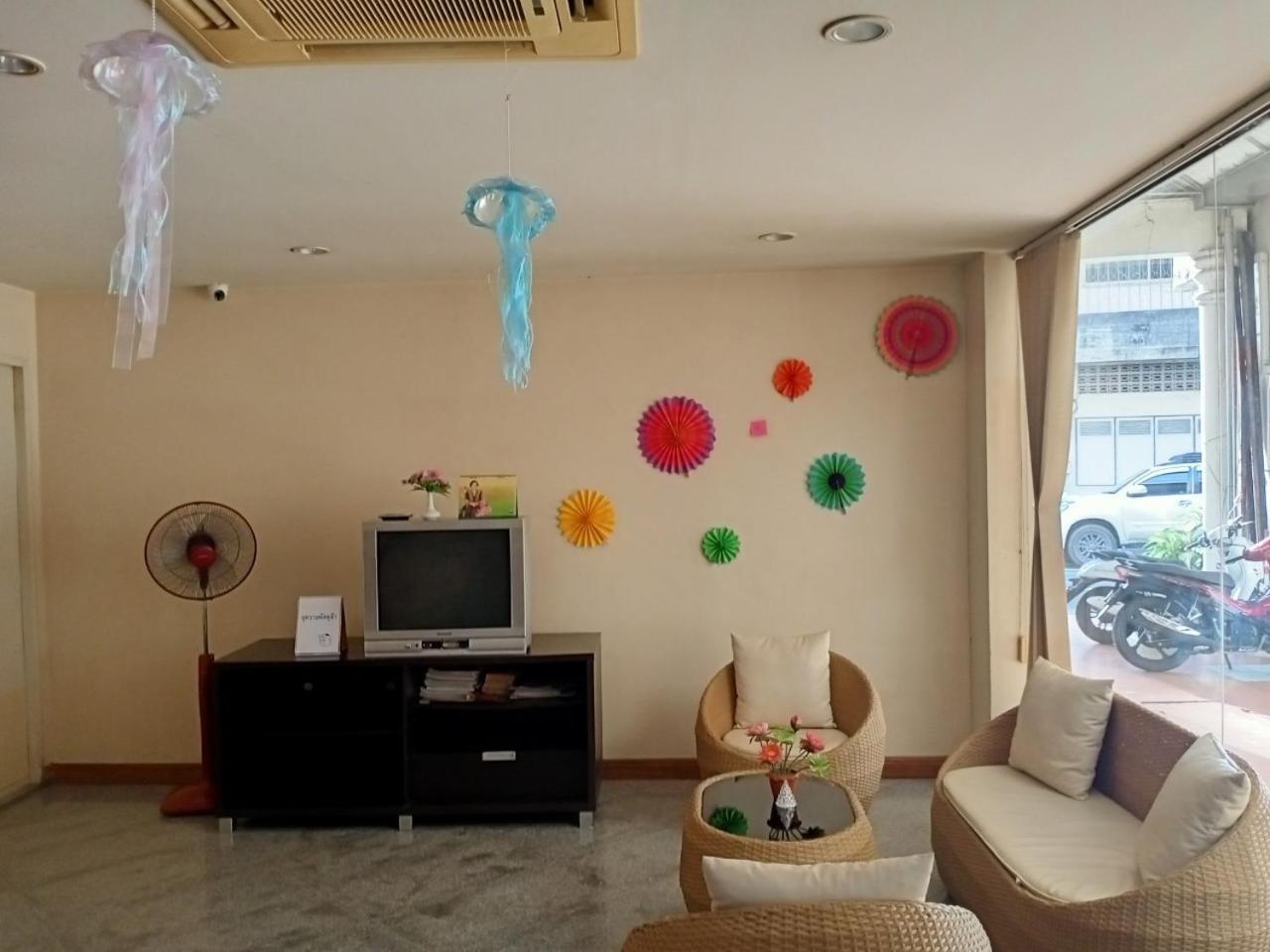 Wantana Mansion Check In Before 5Pm Hat Yai Bagian luar foto